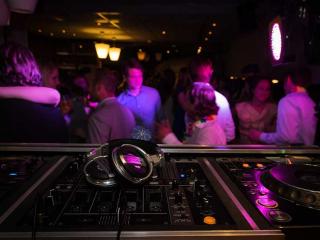 Rissa in discoteca, tre persone denunciate