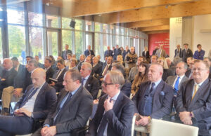 Terni, il ministro Adolfo Urso incontra gli imprenditori di Confindustria Umbria