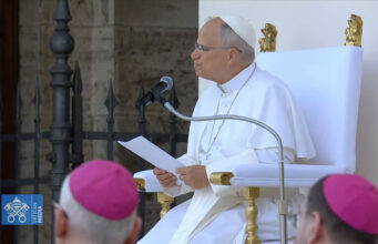 Annullata la visita di Papa Leone XIV ad Assisi del 27 ottobre: i medici sconsigliano il viaggio