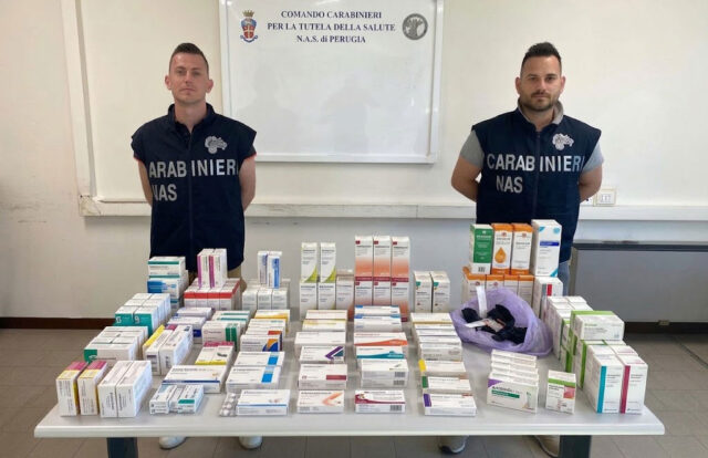 Terni_farmaci-sequestrati-NAS